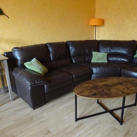 La Cerisaie Villa Ferreux Luaran gambar