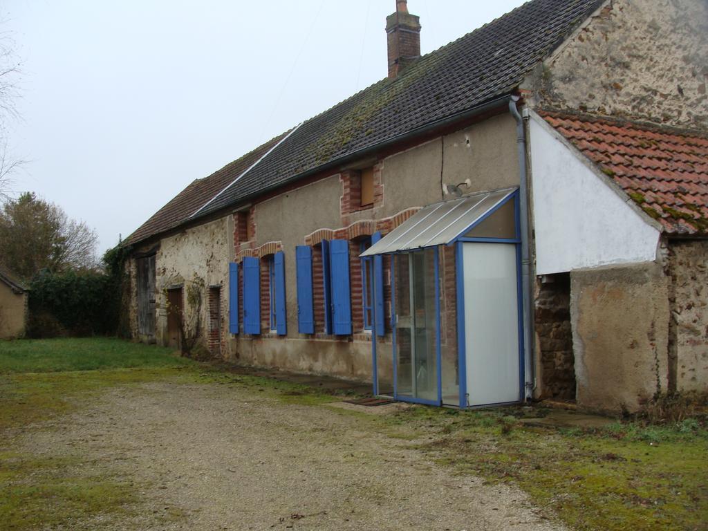La Cerisaie Villa Ferreux Luaran gambar